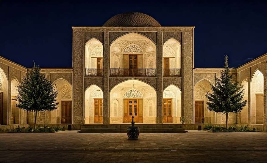 نمای ساختمان